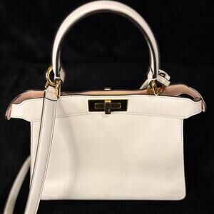 Fendi Peekaboo IseeU bag with COA and dust bag